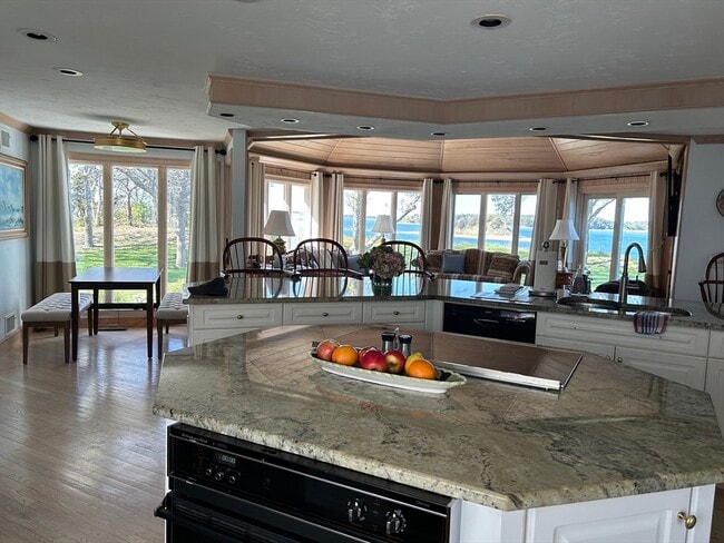 351 Whidah Rd