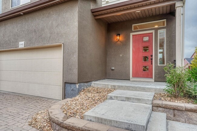 Photo - 5 Bed 3.5 Bath Meadows Home