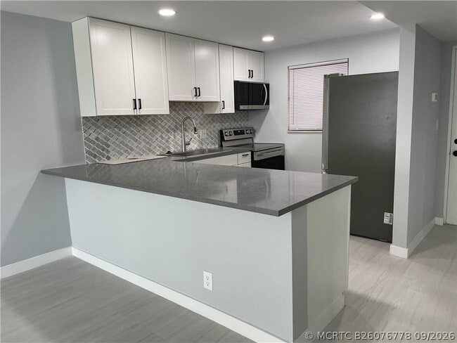 Photo - 2322 S Cypress Bend Dr Unit 210