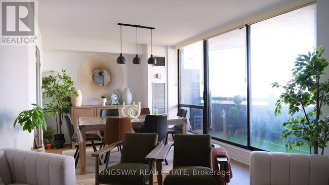 Photo - 75 Graydon Hall Dr Unit 602