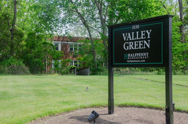 Valley Green Apartments