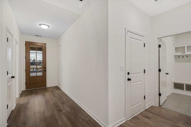 Photo - 300 Maple St