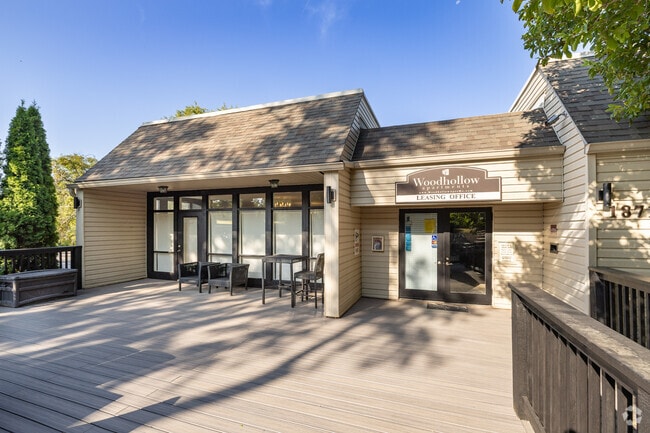 Building Photo - Woodhollow Apartments