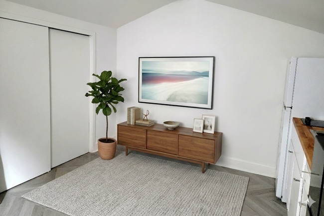 Photo - Studio apartment off trendy Alberta St in NE Portland, dishwashsher, washer/dryer included in the...