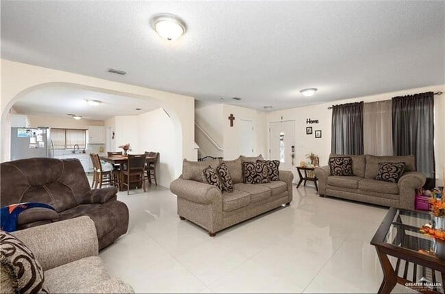 Photo - 3213 Princeton Ave