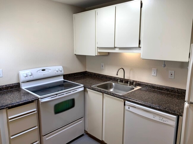 Photo - 14600 SE 176th St Unit 14600 SE 176th St #H7, Renton, WA 98058