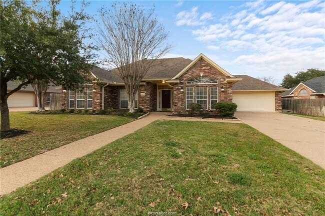 Photo - 4709 Shoal Creek Dr
