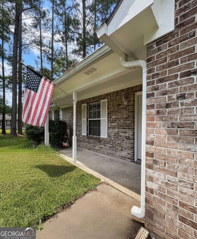 Photo - 108 Crestwood Ct