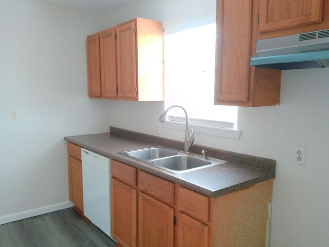 Photo - 2930 E Harrington Dr