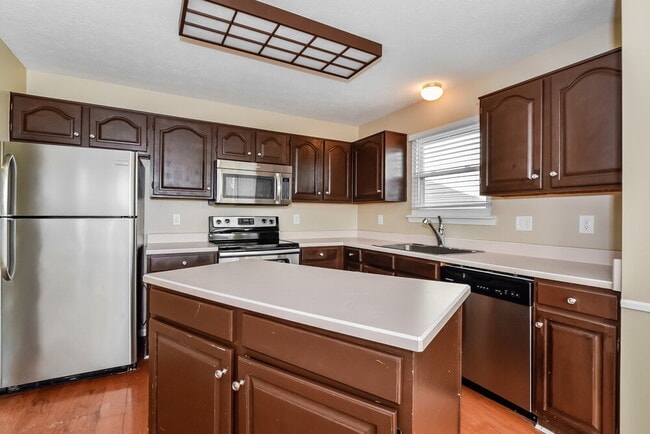 Photo - 121 Tracy Ridge Blvd