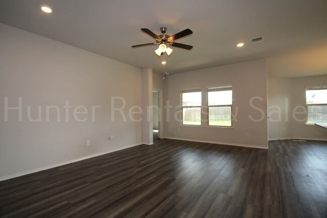 Photo - New In Management! Upgraded Comfort in a P...