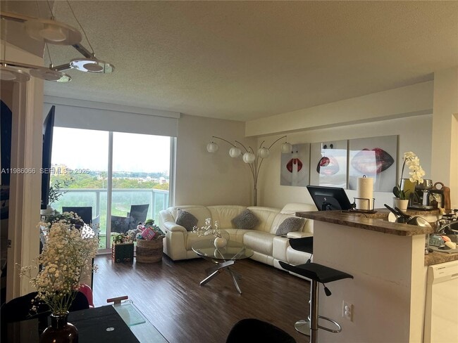 Photo - 5077 NW 7th St Unidad 709