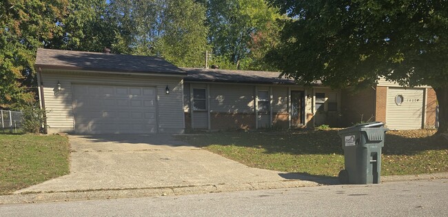 Building Photo - 1744 Waterfield Dr