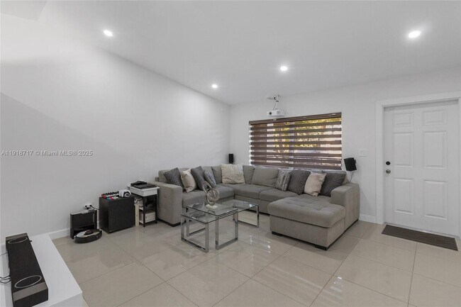 Photo - 4456 SW 136th Pl