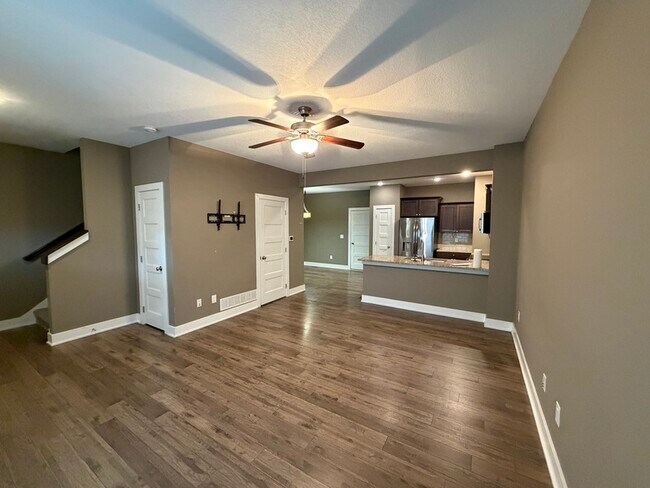 1411 SW Campus Ln