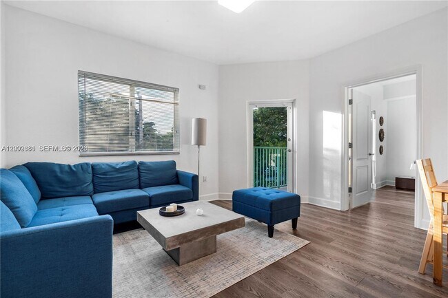 Photo - 6001 SW 70th St Unit 336
