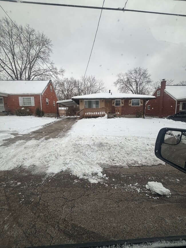 Building Photo - 9122 Orangewood Dr