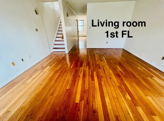 Building Photo - 265 W 121st St Unit 2 Rental