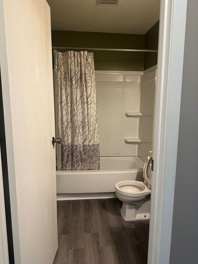 Photo - 562 E Graham Pl Unit 562 E. Graham Place