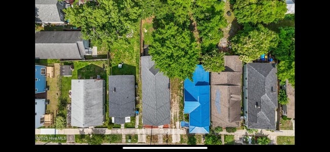 Photo - 609 N 10th St