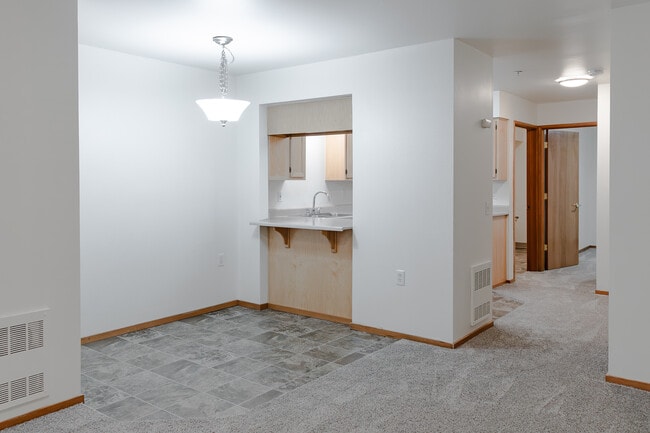 Village at Washington Square - Portland OR - Village at Washington Square