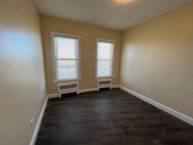 Photo - 92 Winthrop Shore Dr Unit 2