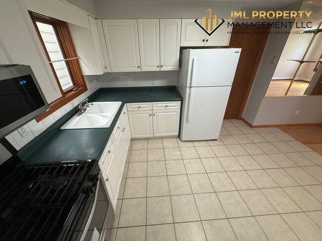 Photo - 52 Pitman St Unit 2W