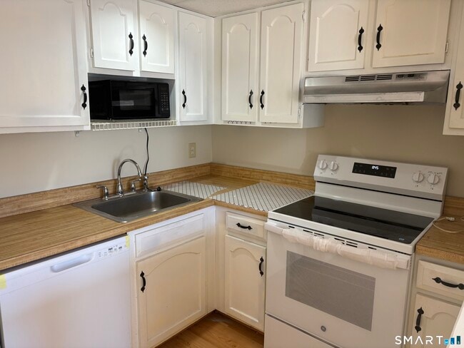 Photo - 330 Short Beach Rd Unidad H3