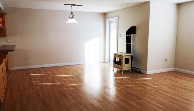 Photo - Carrington House