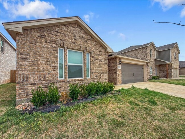 Photo - 1613 Ruby Dr