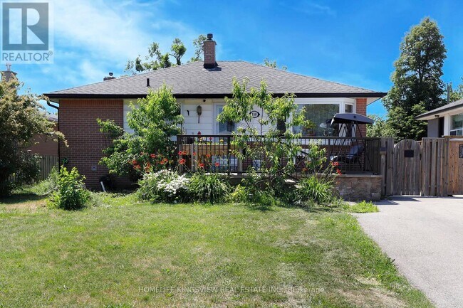 Photo - 110 Longfield Rd