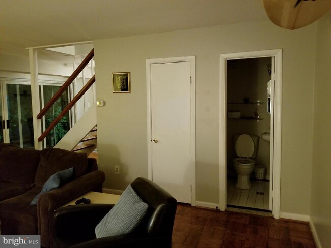 Photo - 8614 Manchester Rd Unidad 6