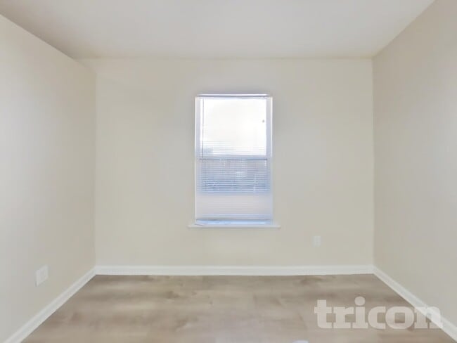4196 Jillian Dr