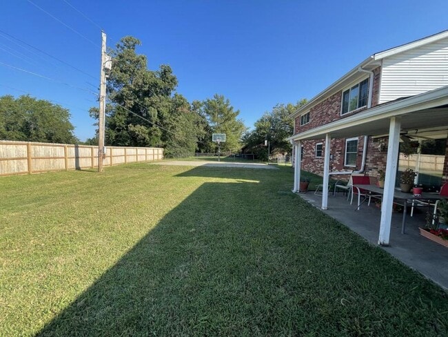 Photo - 1551 N Heritage Ln