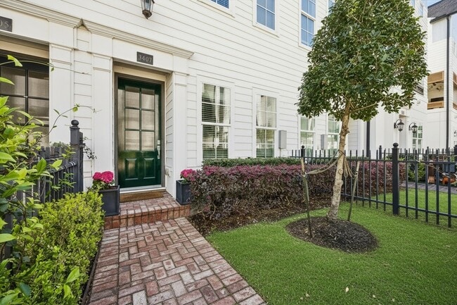 Photo - 3407 Timbergrove Oaks St