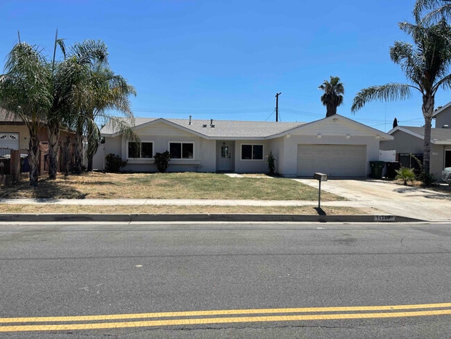 Photo - 11350 Kagel Canyon St House