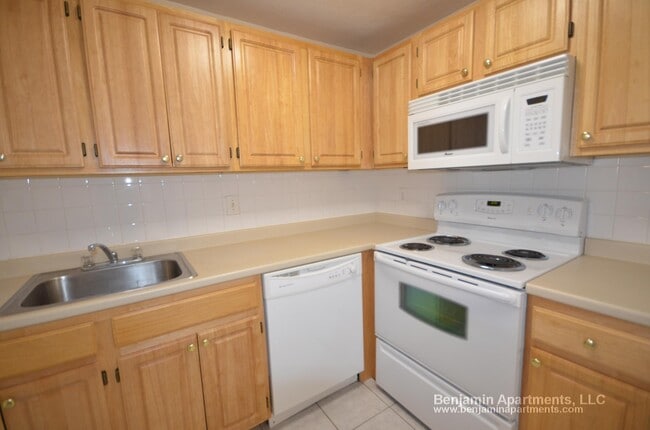 Photo - 262 Main St Unit 44