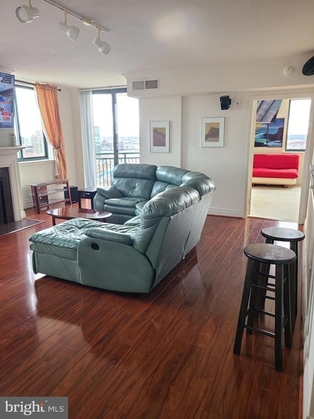 Photo - 414 Water St Unit 2613