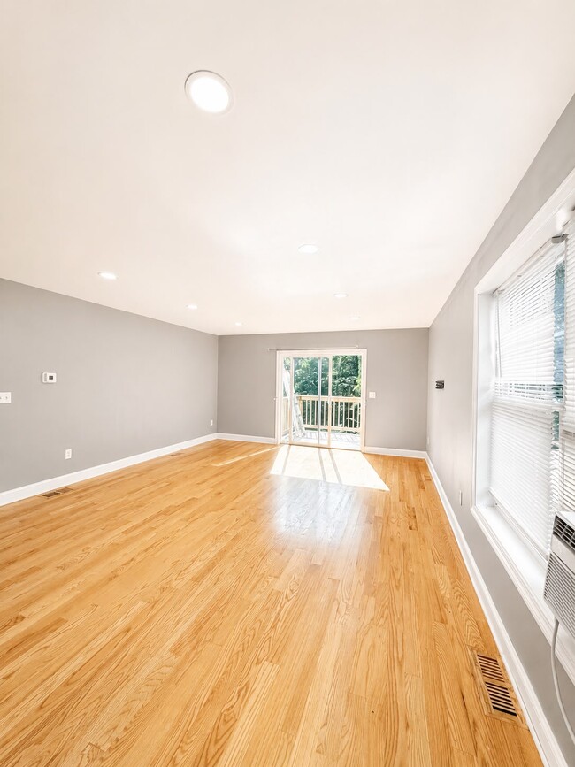 Photo - 59 Midland Rd
