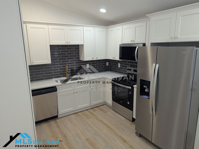 Photo - 5802 Lillie Dr