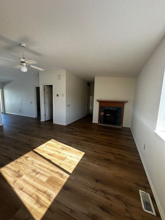 Photo - 43 N 25th Ave Unidad 43N25