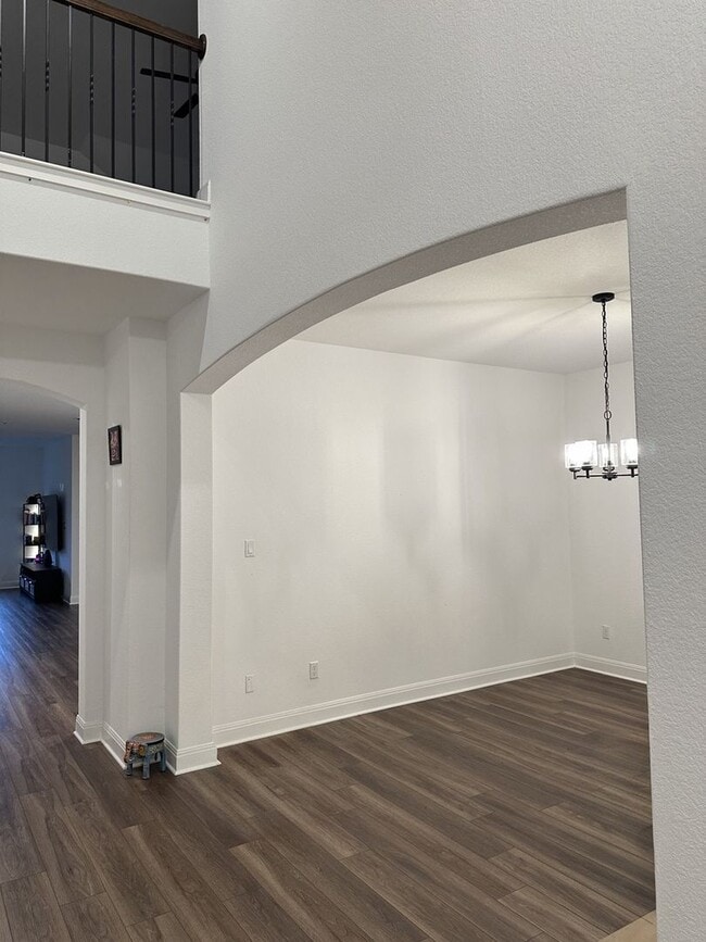 240 Canyoncrest Wy