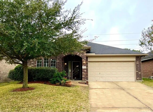 Building Photo - 11907 Golden Lodge Ln