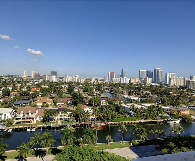 Photo - 3610 Yacht Club Dr Unit 1416