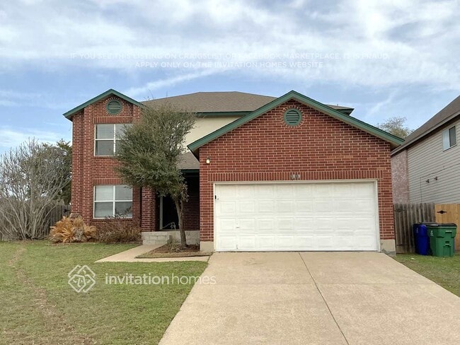 Building Photo - 1919 Carriage Club Dr