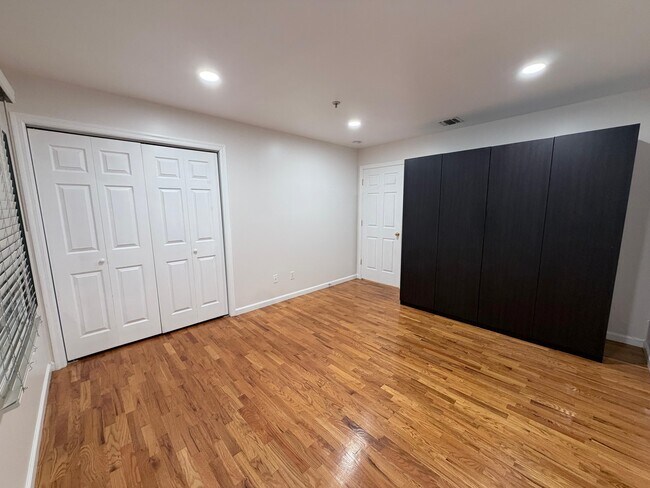 Photo - 118 Bergen Blvd Unit APT 3C