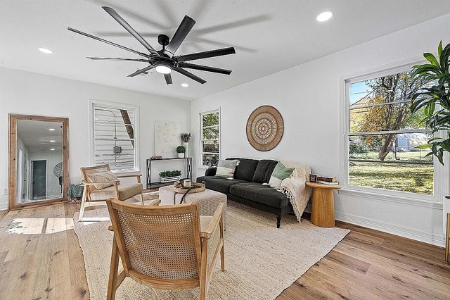 Photo - 3921 Maple Ave