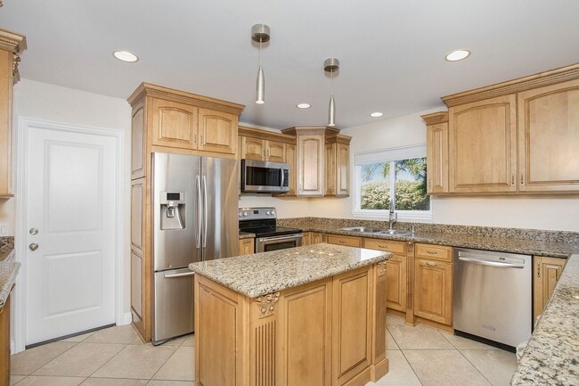 Photo - 218 Highland St Unidad A