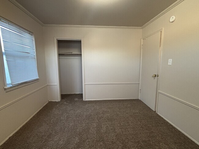 Photo - 4594 W 5375 S