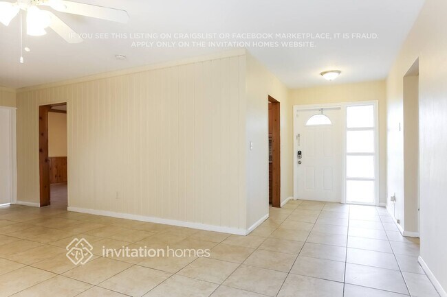 Photo - 4851 NW 6th St